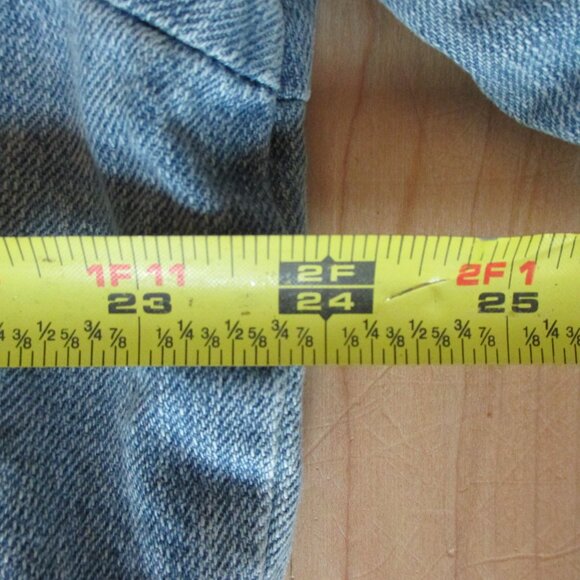 New The Buckle Daytrip Denim Jacket & Vocal Graphic Top L/XL - Picture 12 of 15